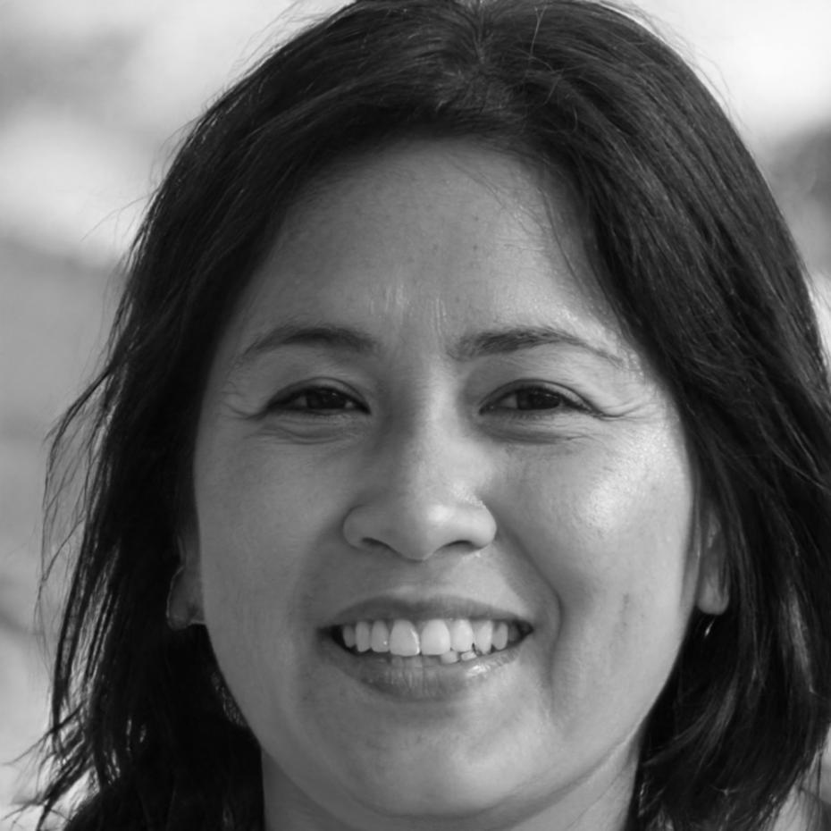 Эксперт Зейнеп Йылмаз проводит практическую сессию